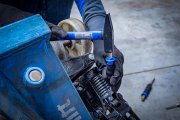 Drivdornsats 6 delar 3–8 mm med handskydd & väggfäste