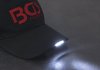 Keps med LED-belysning för utomhusbruk