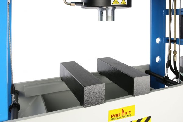 Underläggssats för 150 ton elektro-hydraulisk verkstadspress