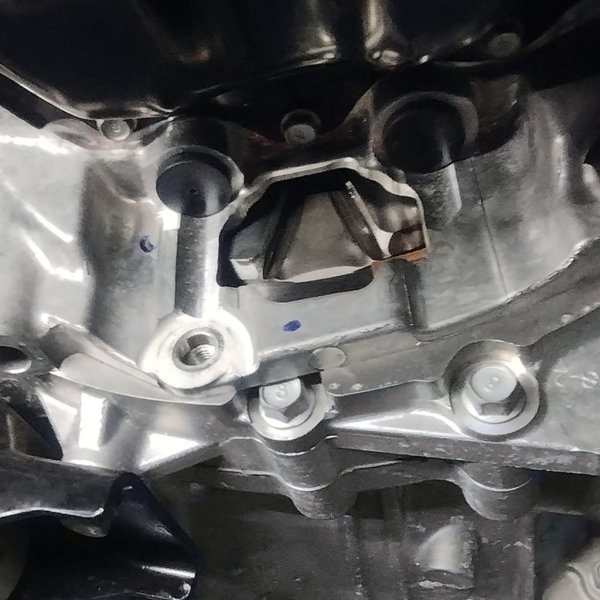 inspectionshålet för svänghjul på Hyundai och Kia elbilar