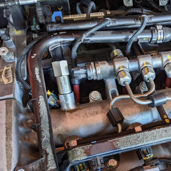 Kamaxellås för Opel 1.9 CDTI, Alfa 1.9 JTD 2.4 JTD
