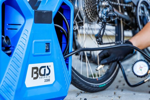 Mobil tryckluftskompressor 230V – Portabel med tillbehör