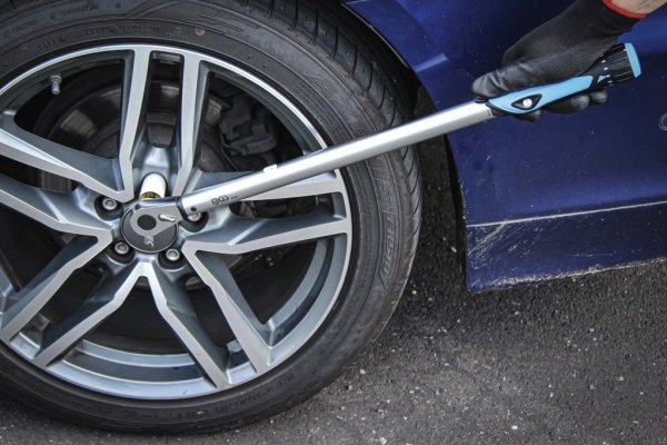 Momentnyckel 1/2" 70–350 Nm – Heavy Duty med 72 tänder