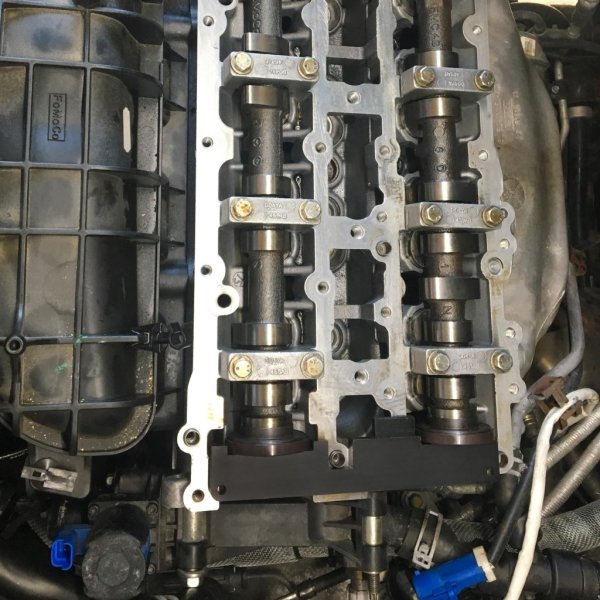 Montering av kamaxelverktyg på ford och volvo 1.5 1.6 ecoboost motorer