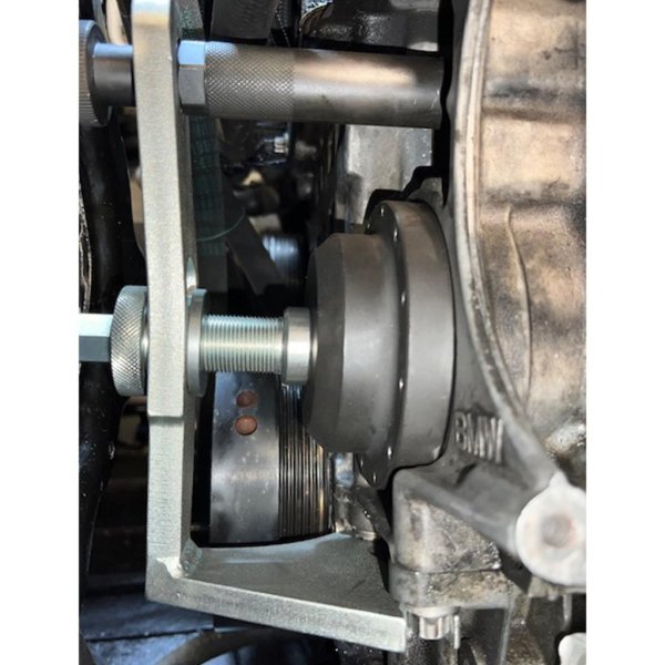 montering av Vakuumpumpkedjemodulens tätningslock BMW N51 N52