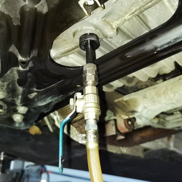 Oljepåfyllare för växellåda & differential med 10 adapter