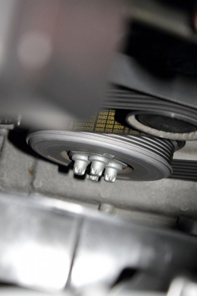 Remskivahållare och vridverktyg för Mercedes